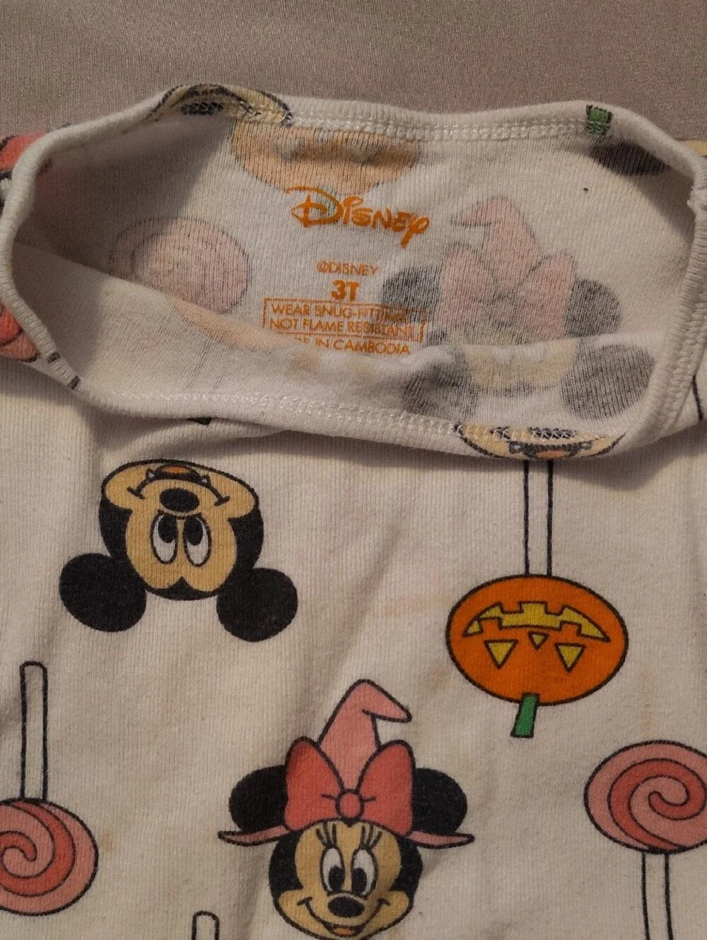 Lot Of 4 Long-Sleeve Tee's- Disney, Carter's, Cat & Jack & Old Navy